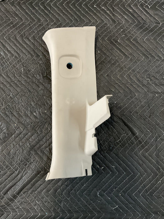 2017 NISSAN TITAN XD RH PASSENGER REAR UPPER C-PILLAR TRIM OEM