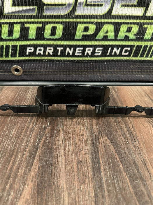 2024 FORD F350 GRILLE LEFT RIGHT TRIM PIECES OEM PC3B-8200 / PC3B-8200-D