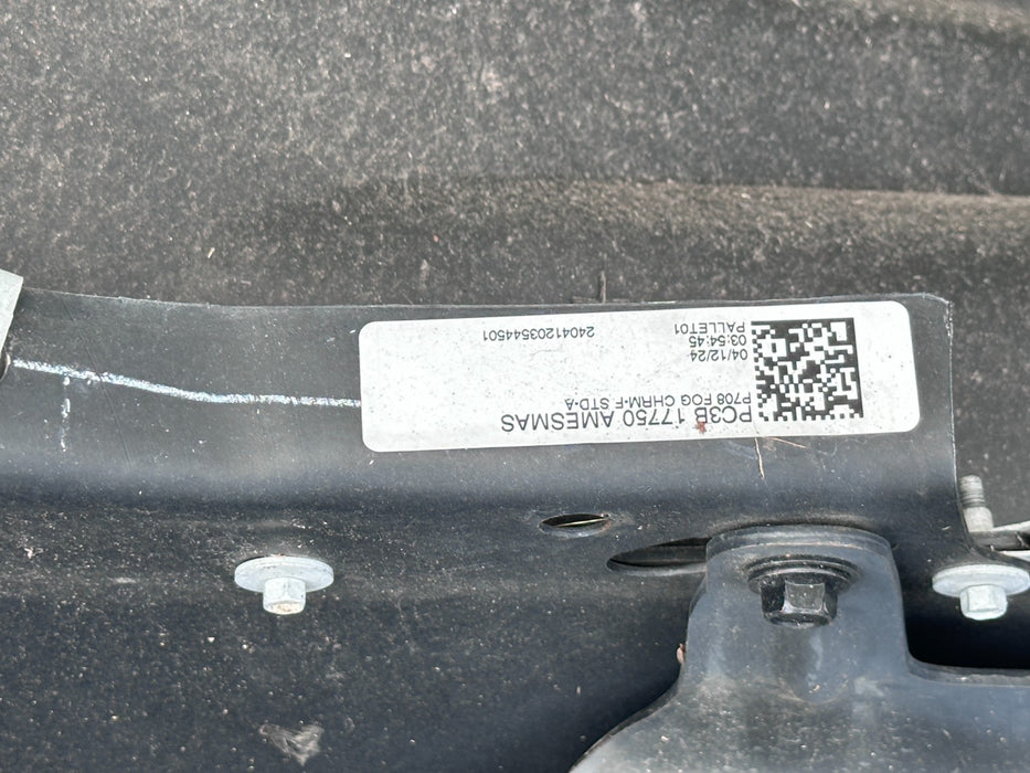 2023 2024 2025 FORD F250 F350 FRONT BUMPER ASSEMBLY CHROME OEM