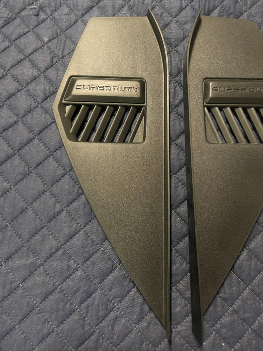 2017 2018 2019 FORD F250 F350 F450 LEFT & RIGHT SUPER DUTY END PANEL PAIR OEM