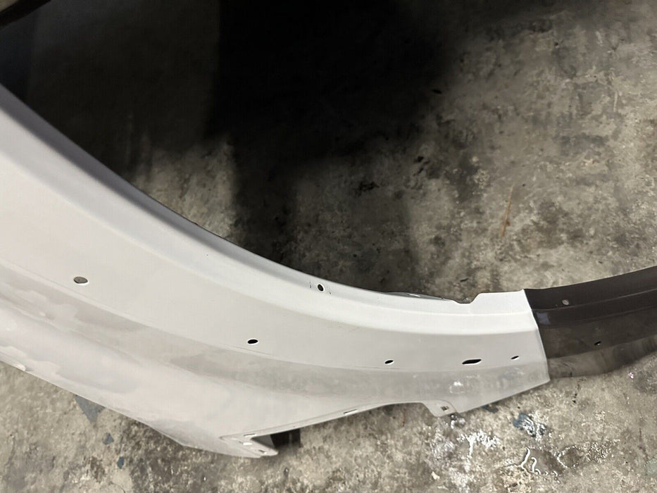 2017 FORD F250 F350 KING RANCH PASSENGER RH FENDER METALLIC WHITE / CARIBOU OEM