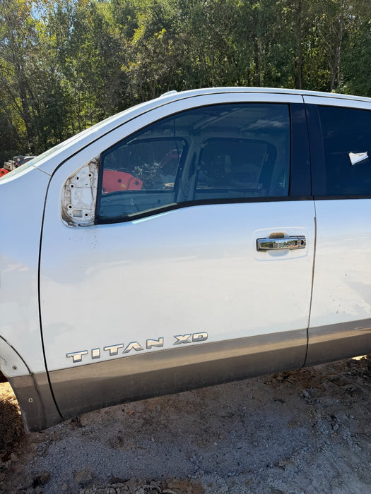 2016 2017 2018 2019 NISSAN TITAN XD DIESEL 4X4 CREW CAB WITH DOORS AND HOOD