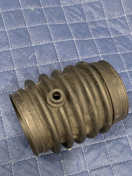 2017 AUDI R8 PLUS INTAKE TUBE LEFT OR RIGHT 420-133-385-J 420133385J