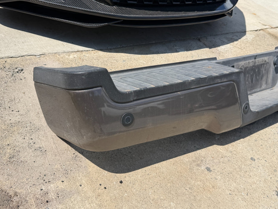 2020 2022 FORD F250 F350 F450 STONE GRAY COMPLETE REAR BUMPER WITH SENSORS