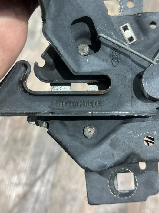 2017-2019 FORD F250 F350 FRONT HOOD LATCH LOCK RELEASE OEM