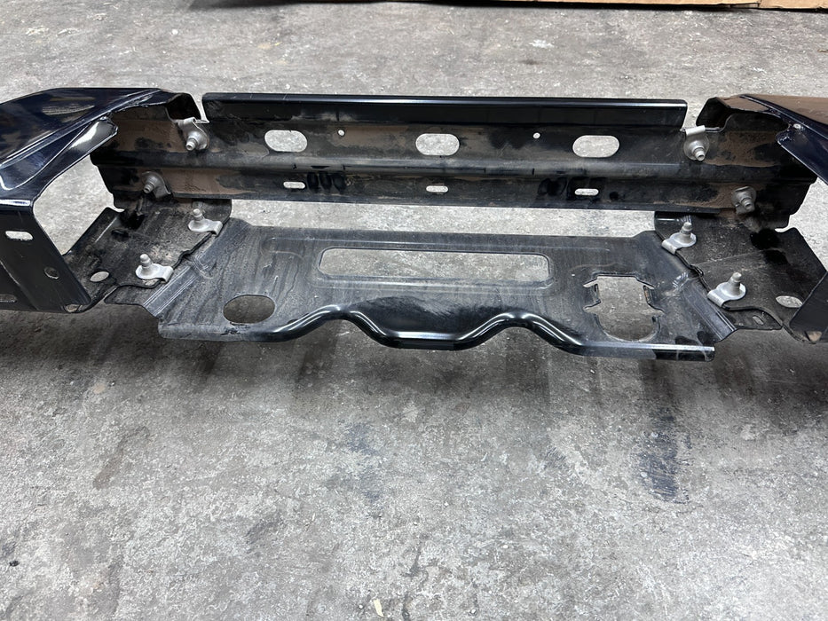 2017-2019 FORD F250 REAR BUMPER ASSEMBLY OEM (READ/SLIGHT SCUFFS SCRATCHES)