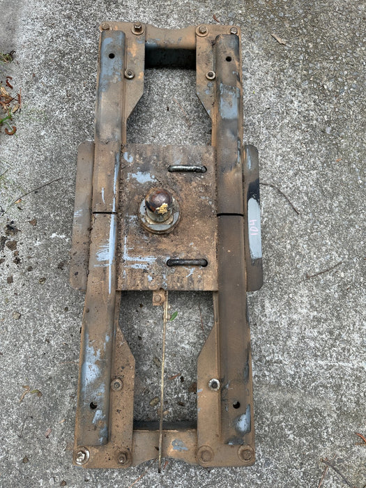 2023 2024 FORD F250 F350 F450 LARIAT B&W GOOSENECK TOW HITCH W/ BALL