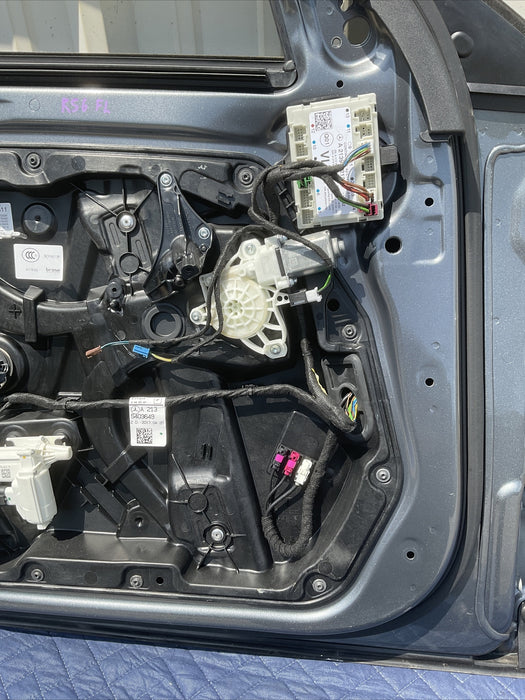 2019 MERCEDES-BENZ E63S AMG FRONT DRIVER LH COMPLETE DOOR OEM 213 720 01 05