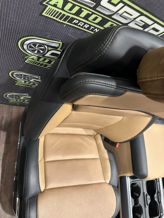 2023 2024 FORD F250 F350 F450 LARIAT FRONT SEATS CENTER CONSOLE ~MINOR BURN WEAR