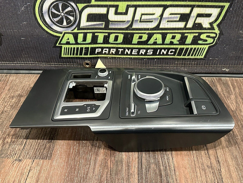 2017-18 AUDI R8 V10 CENTER CONSOLE TOUCH PAD CONTROL BEZEL TRIM OEM *SCUFFS/READ