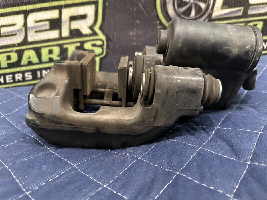 2018 AUDI R8 REAR RIGHT EMERGENCY PARKING BRAKE CALIPER OEM 4S0 615 404 D