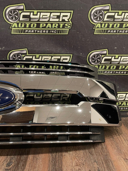 2017 2018 2019 FORD F250 F350 LARIAT CHROME GRILLE COMPLETE W/ CAMERA OEM