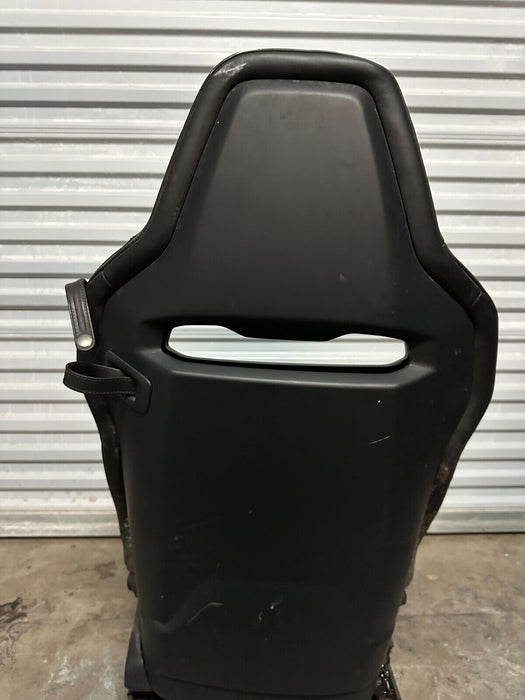 2021 AUDI R8 PERFORMANCE DRIVER SEAT OEM GENUINE *DAMAGE/BENT*