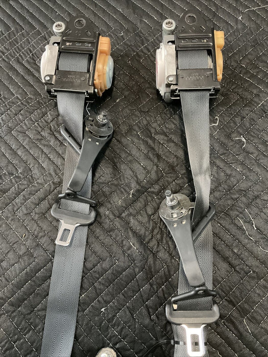 2009-2020 NISSAN 370Z COUPE SEATBELTS SEAT BELT PAIR OEM LEFT RIGHT