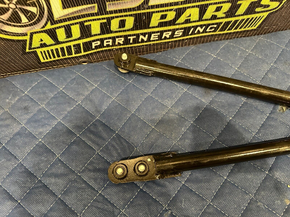 2015-2020 BMW M4 F82 FRONT LEFT DRIVER ENGINE STRUT BAR BRACE MOUNT OEM