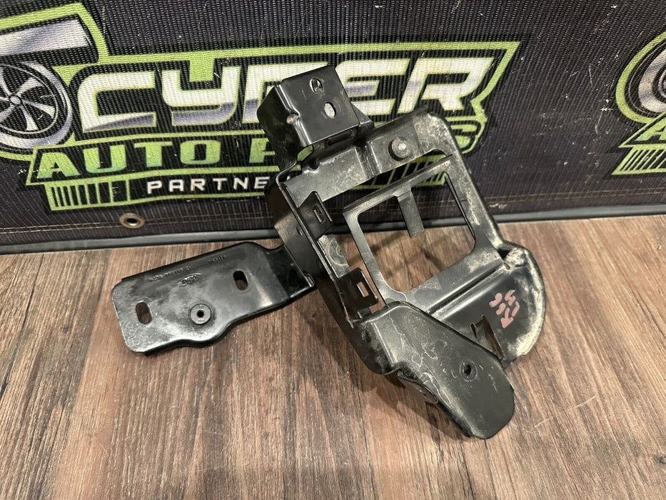 2020-2022 FORD F350 F450 REINFORCEMENT BRACKET OEM HC3B 16K196