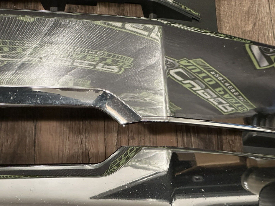 2017 2018 2019 FORD F250 F350 F450 LARIAT CHROME GRILLE OEM