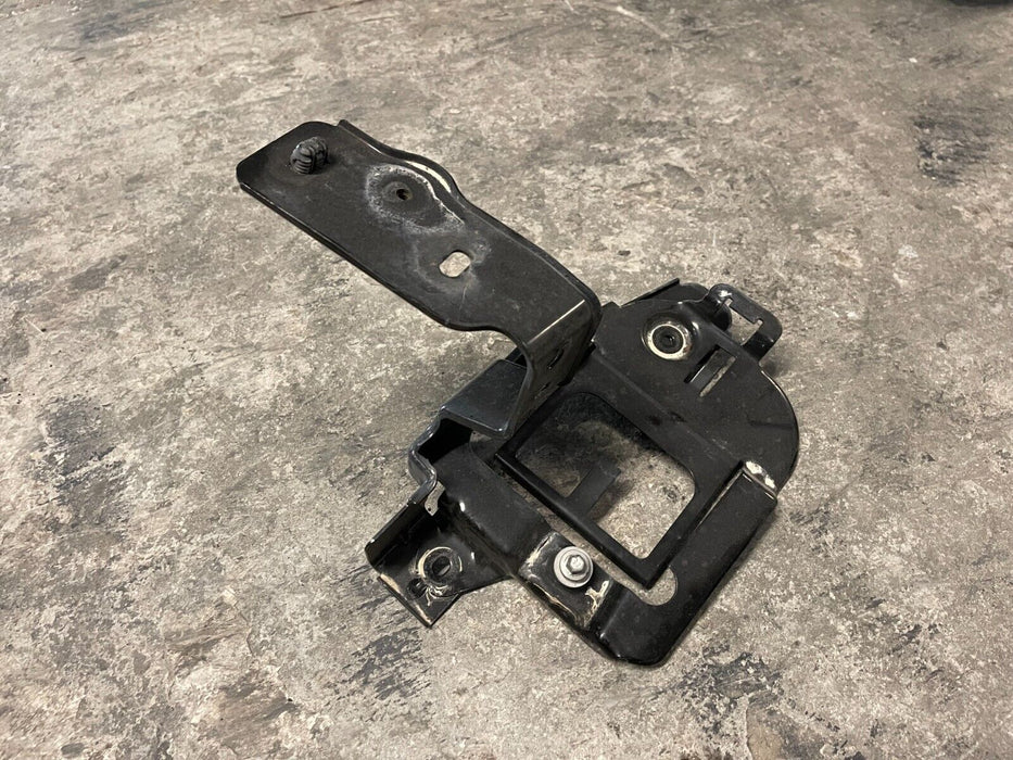 2017 2018 2019 FORD F250 F350 6.7L REINFORCEMENT BRACKET OEM HC3B 16K196