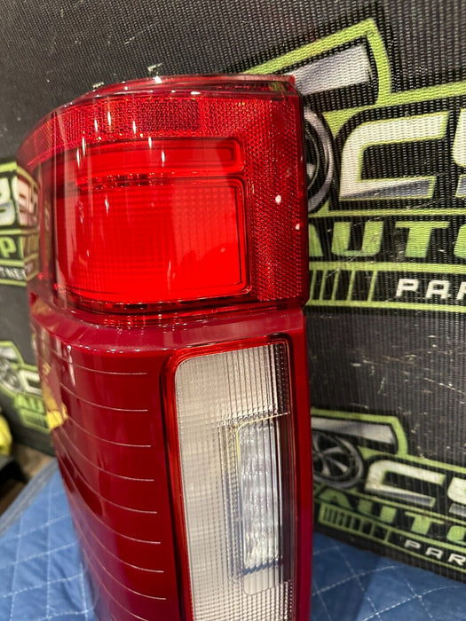 2020-2022 FORD F250 F350 F450 DRIVER LEFT BLISS LED TAIL LIGHT OEM *MINT*