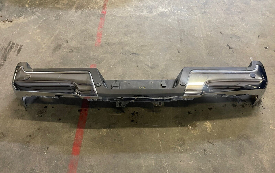 2017-2019 FORD F250 F350 COMPLETE CHROME REAR BUMPER W SENSOR HARNESS OEM