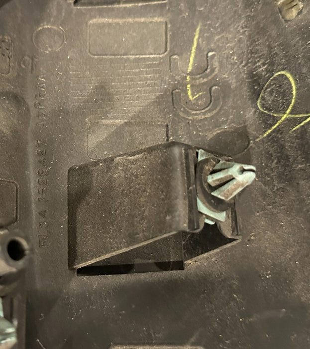 2019 FORD F250 F350 REAR LEFT CAB CORNER OEM (G1) ABSOLUTE BLACK PEARL ~READ~