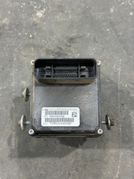 2015 DODGE RAM 2500 ABS ANTI LOCK BRAKE PUMP OEM 68243623AB