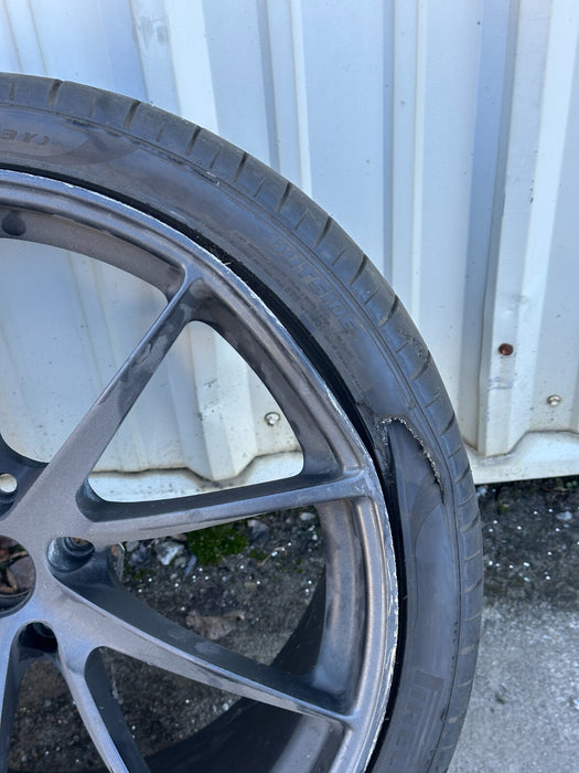 MCLAREN 720S OEM GENUINE WHEEL RIM TIRE *DAMAGE* 20X11 +24.75 14B0406CP