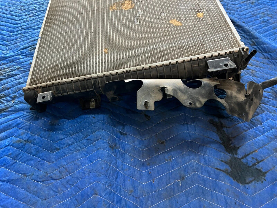 2019 FORD F250 F350 F450 6.7L DIESEL RADIATOR ASSEMBLY OEM ~MINOR FLAW NO LEAKS~