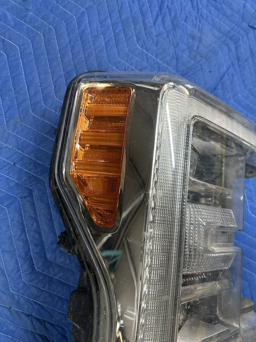 2017-2019 FORD F350 F450 DRIVER LEFT LED HEADLIGHT OEM (READ) BROKEN TABS/SCUFFS