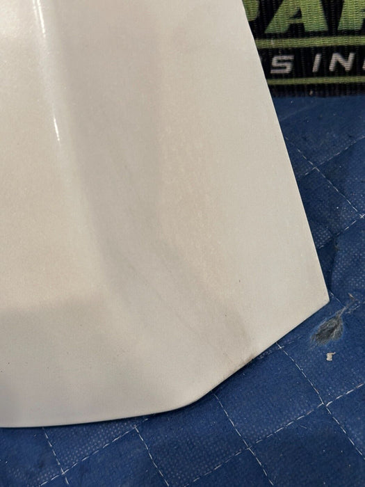 2017-2019 FORD F250 F350 F450 RIGHT CAB CORNER METALLIC WHITE (UG) OEM {READ}