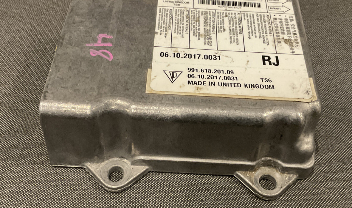 2018 PORCHE BOXTER CENTER MODULE 991.618.201.09 99161820109 OEM~CLEAN NO CODES~