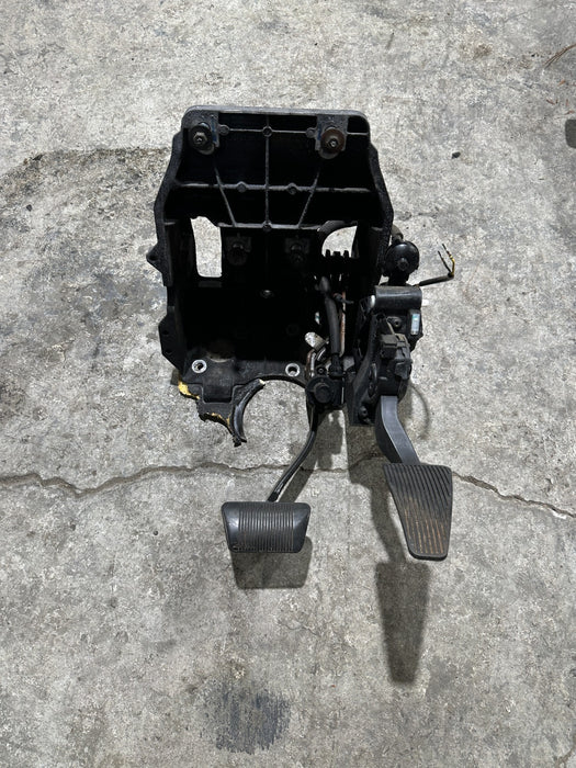 2015 DODGE RAM 2500 ACCLERATOR GAS BRAKE PEDAL ASSEMBLY OEM