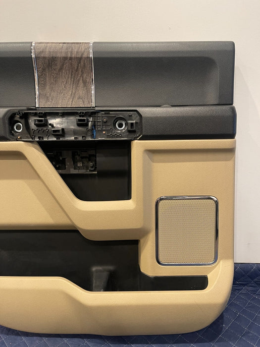 2017-2019 FORD F250 F350 F450 LARIAT TAN REAR LEFT  DOOR PANEL OEM *NO HANDLE