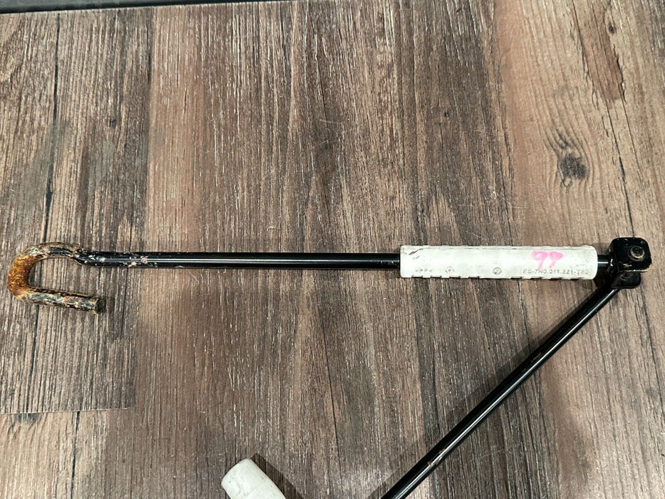 2021 AUDI R8 EMERGENCY SPARE TIRE JACK CRANK HANDLE LEVER OEM 7N0.011.221