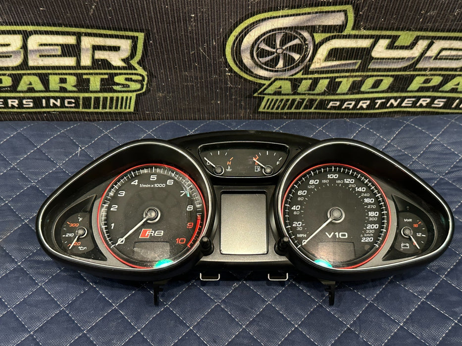 2014 AUDI R8 V10 SPEEDOMETER AUTO INSTRUMENTAL GAUGE CLUSTER OEM ~READ~