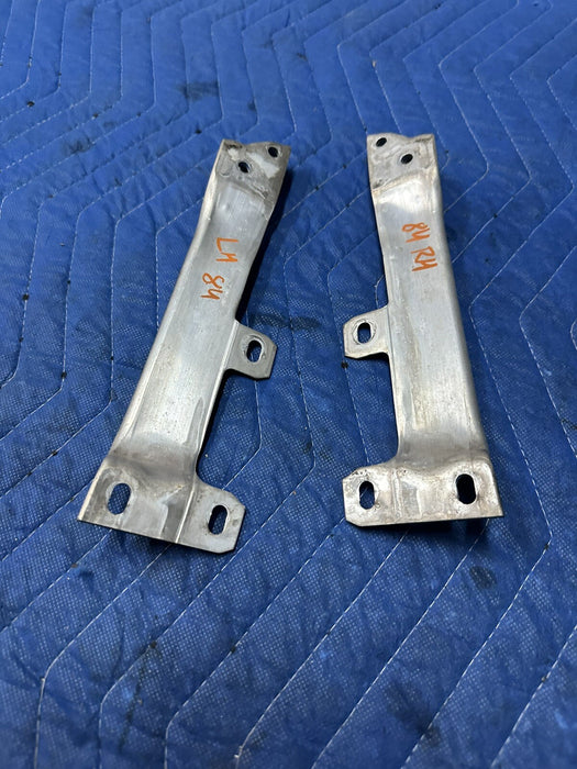 2011 BMW 550i F10 5 SERIES FRONT LEFT RIGHT BUMPER MOUNTS PAIR 7158894 7158893