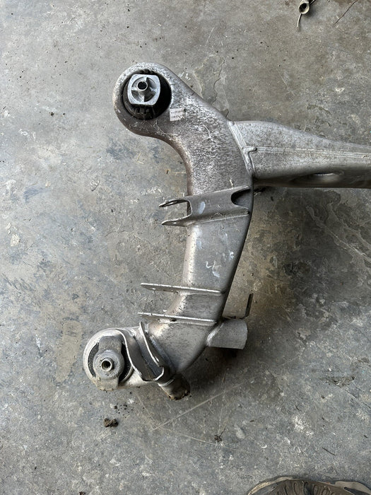 2014 MERCEDES S550 W222 REAR SUSPENSION CROSS-MEMBER SUBFRAME OEM 222 350 58 02