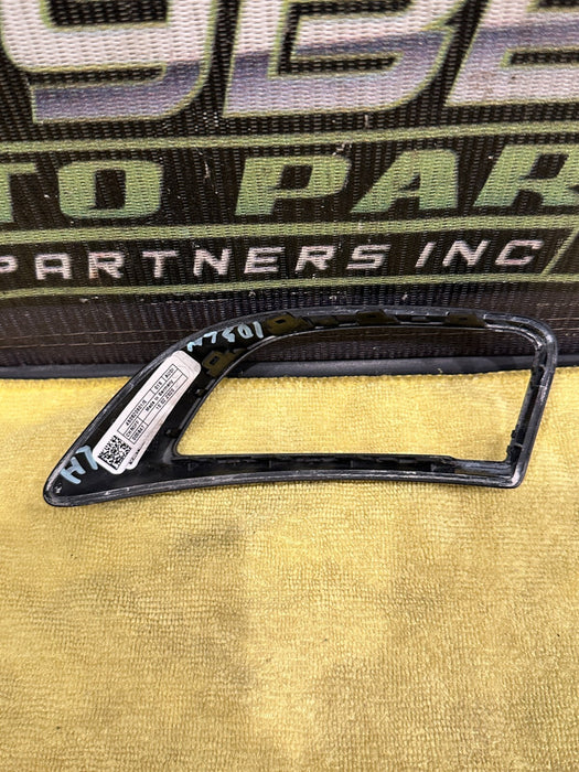 2021 AUDI R8 LEFT DOOR PANEL CARBON FIBER AIR VENT TRIM OEM *HEAT FLAW/READ*