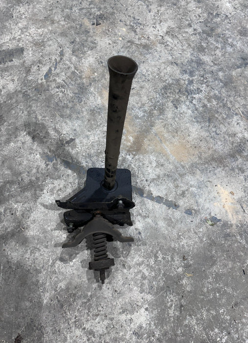 2017-2019 FORD F250 F350 SPARE TIRE WINCH ASSEMBLY W CABLE OEM