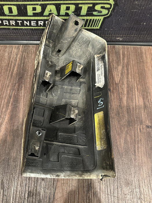 2023-2024 FORD F250 REAR LEFT WHITE CAB CORNER (STAR WHITE - AZ) OEM *READ/BURN*