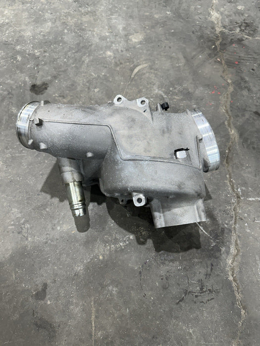 2017-2019 FORD F350 F450 SUPERDUTY INTAKE MANIFOLD INLET OEM FC3Q-9K461