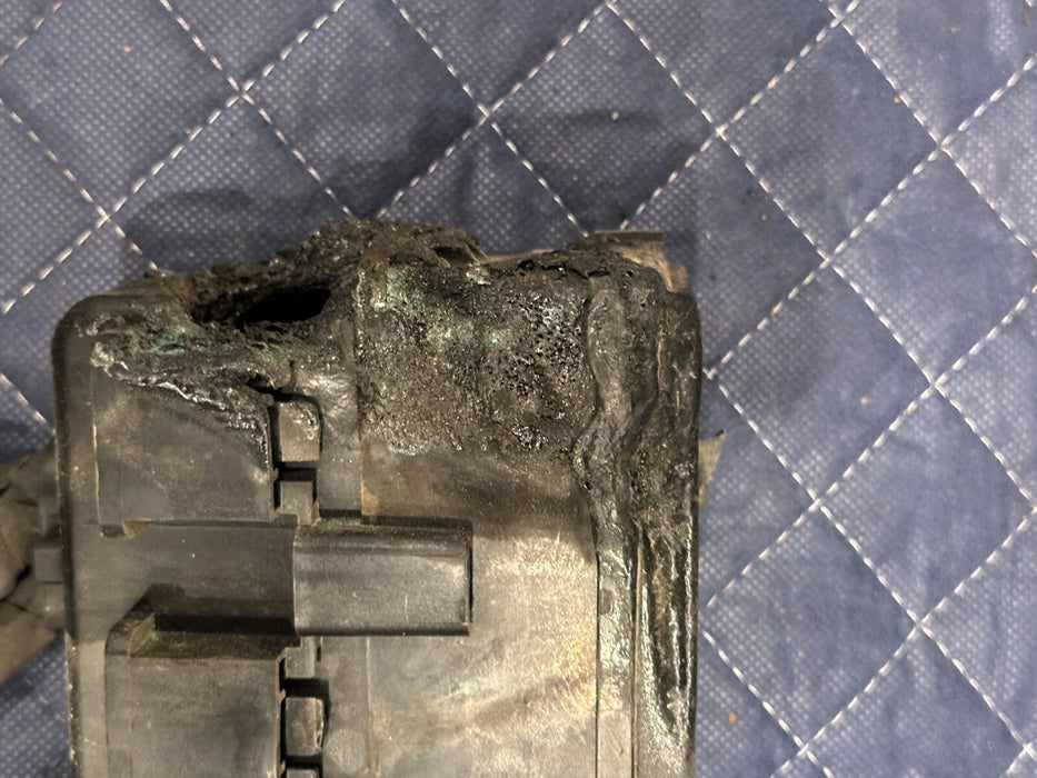 2024 FORD F250 F350 F450 OEM UPFITTER FUSE & RELAY PANEL PC3T 14A303 BC