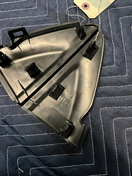 2017-2019 NISSAN TITAN XD FRONT LEFT RIGHT DASH END COVER TRIM OEM 68421-EZ00A