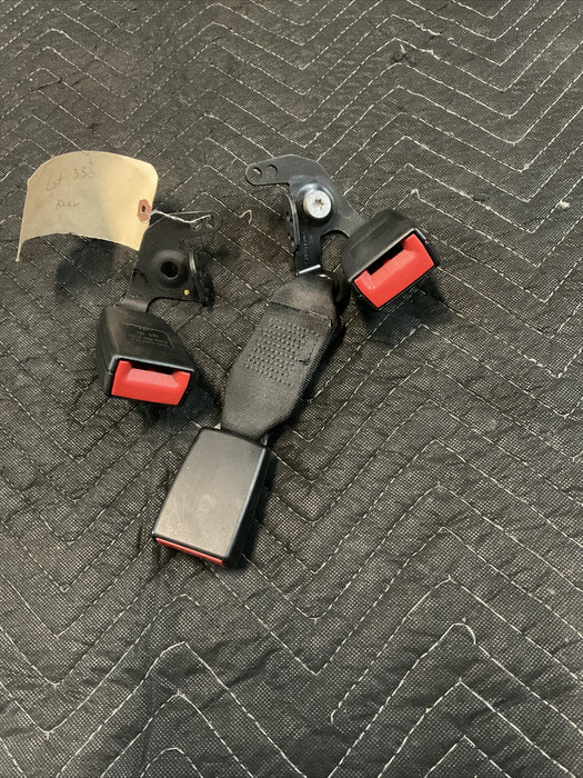 2014 MERCEDES C300 W204’ REAR CENTER SEAT BELT BUCKLE OEM SET OF 3 A 2048602869