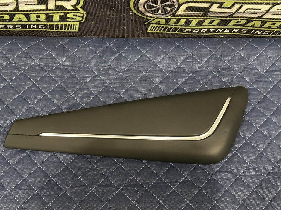 2014 AUDI R8 CENTER CONSOLE RIGHT PASSENGER TRIM PANEL OEM 423 863 970 C ~FLAW~