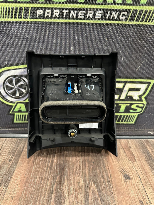 2020 BMW M4 F82 REAR CENTER CONSOLE REAR AC A/C HEAT CONTROL BEZEL OEM