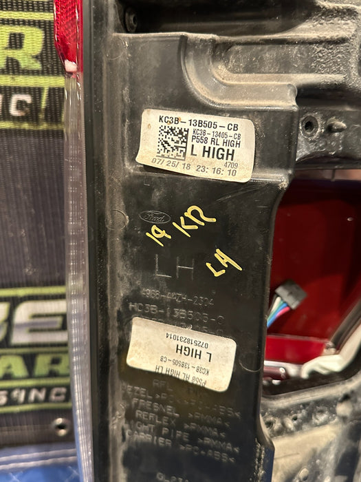 2017-2019 FORD F250 F350 F450 LEFT LED TAIL LIGHT OEM *FOR PARTS USE ONLY!!*