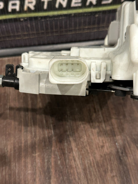 2021 AUDI R8 LEFT DOOR ACTUATOR W EXTERIOR HANDLE HOUSING ASSEMBLY OEM