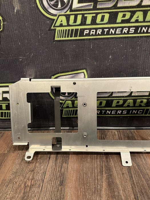 2017-18 AUDI R8 MODULE HOLDER BRACKET OEM 4S0 035 547 A