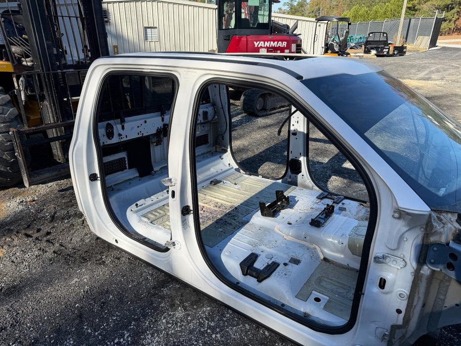 2017 FORD F250 F350 F450 CREW CAB 4 DOOR W/ TWIN PANEL ROOF CUTOUT OEM 2018 2019